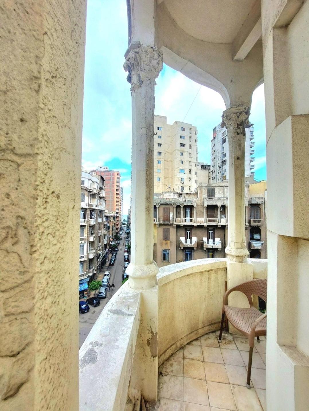 Arab Hostel, Welcoming All Solo And Groups Travellers But, Unmarried Couples Not Allowed İskenderiye Dış mekan fotoğraf