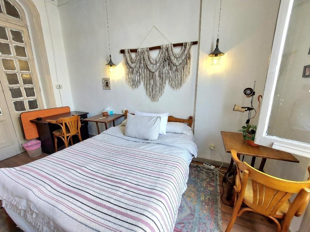 Arab Hostel, Welcoming All Solo And Groups Travellers But, Unmarried Couples Not Allowed İskenderiye Dış mekan fotoğraf